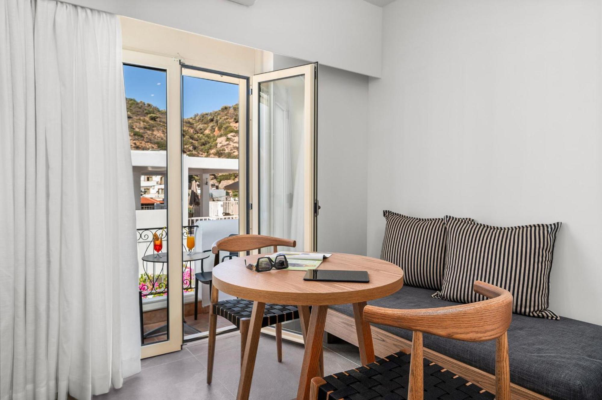 Glaros Hotel Apartment Agia Galini Exterior foto