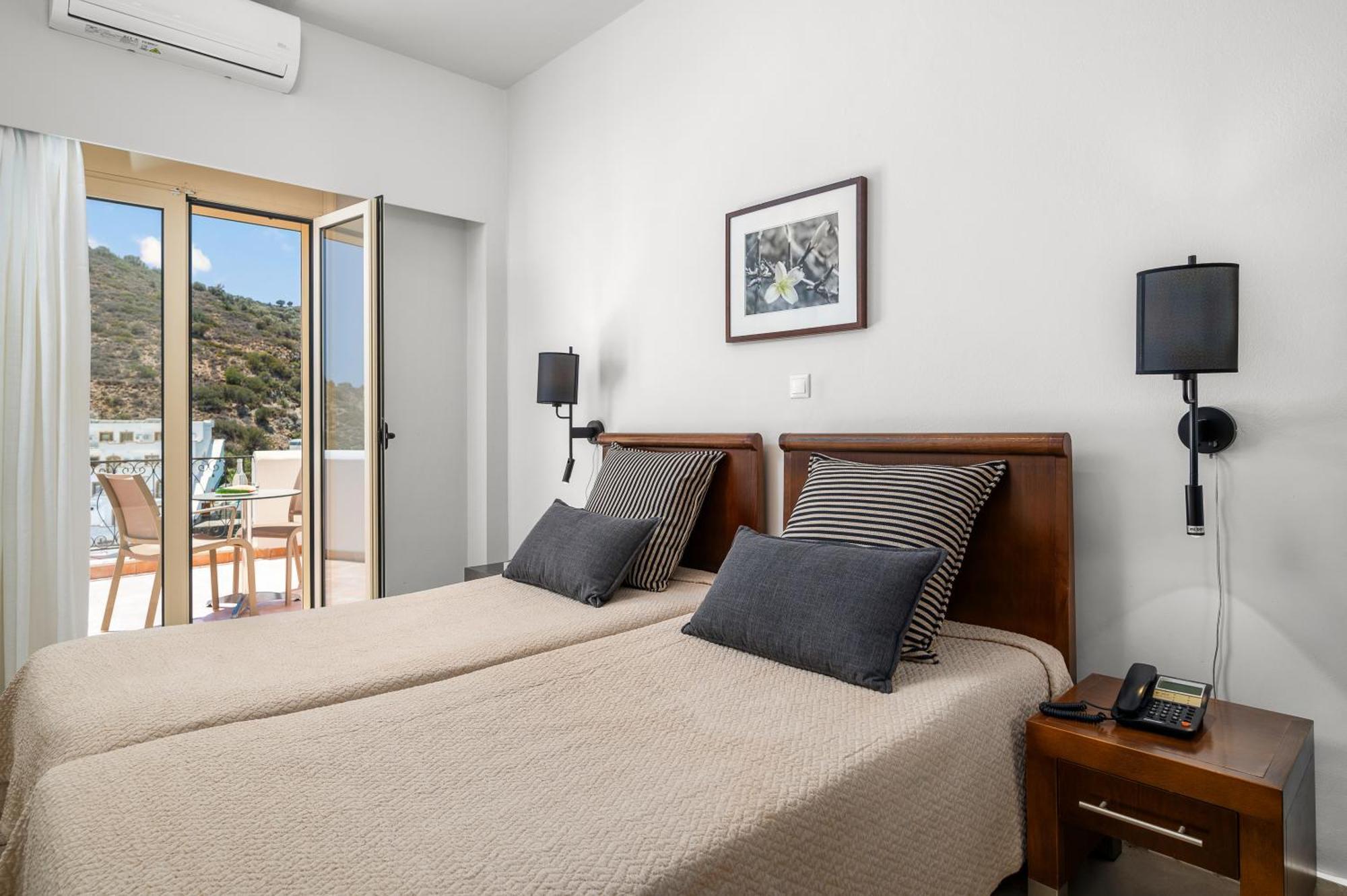 Glaros Hotel Apartment Agia Galini Exterior foto